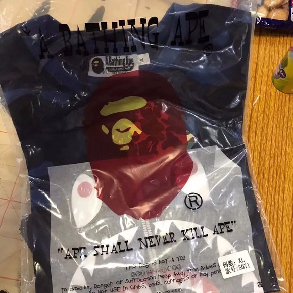 BAPE Blue T-Shirt BAPE Color - Picture 4 of 5